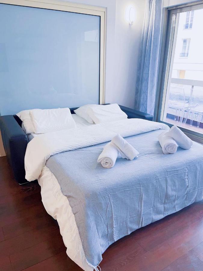 Belle Chambre Champs-Elysee Париж Екстериор снимка